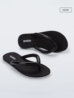 Melissa Black Glossy Jelly Thong Sandals
